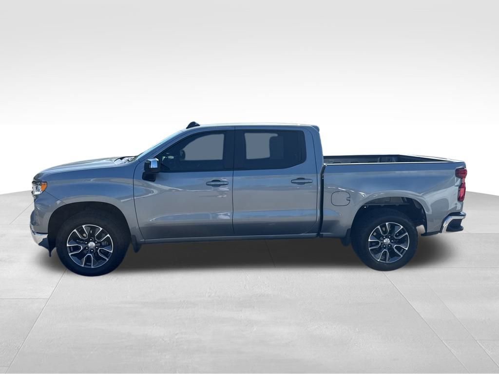 2024 Chevrolet Silverado 1500 LT photo 2