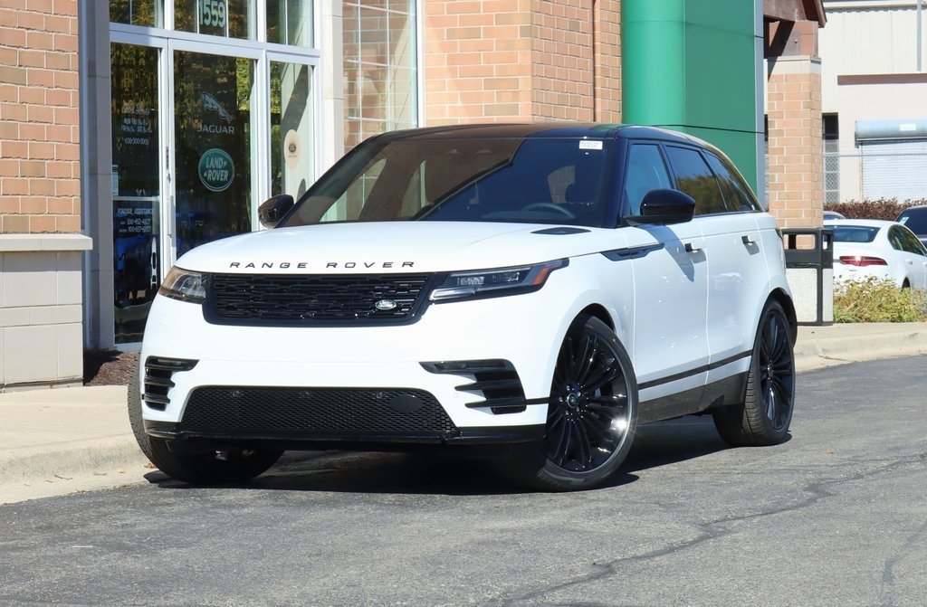2025 Land Rover Range Rover Velar Dynamic HSE's photo