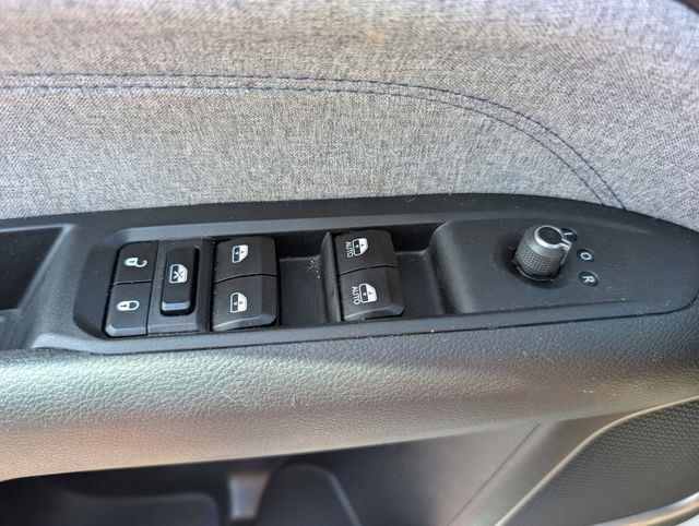 2024 Jeep Compass Latitude photo 23