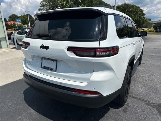 2024 Jeep Grand Cherokee Altitude X photo 2