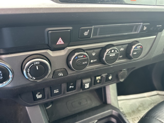 2019 Toyota Tacoma TRD Off-Road V6 photo 20