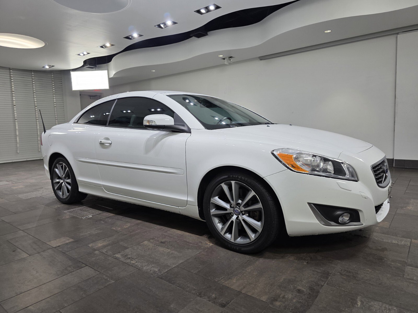 2013 Volvo C70 T5 photo 24