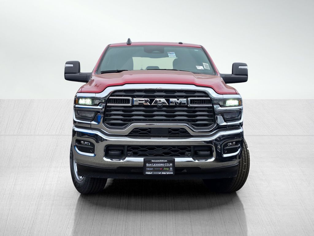 2025 Ram 2500 Tradesman photo 2