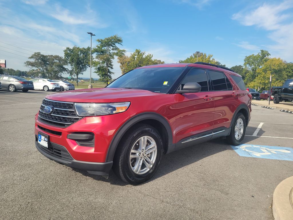 2020 Ford Explorer XLT photo 4