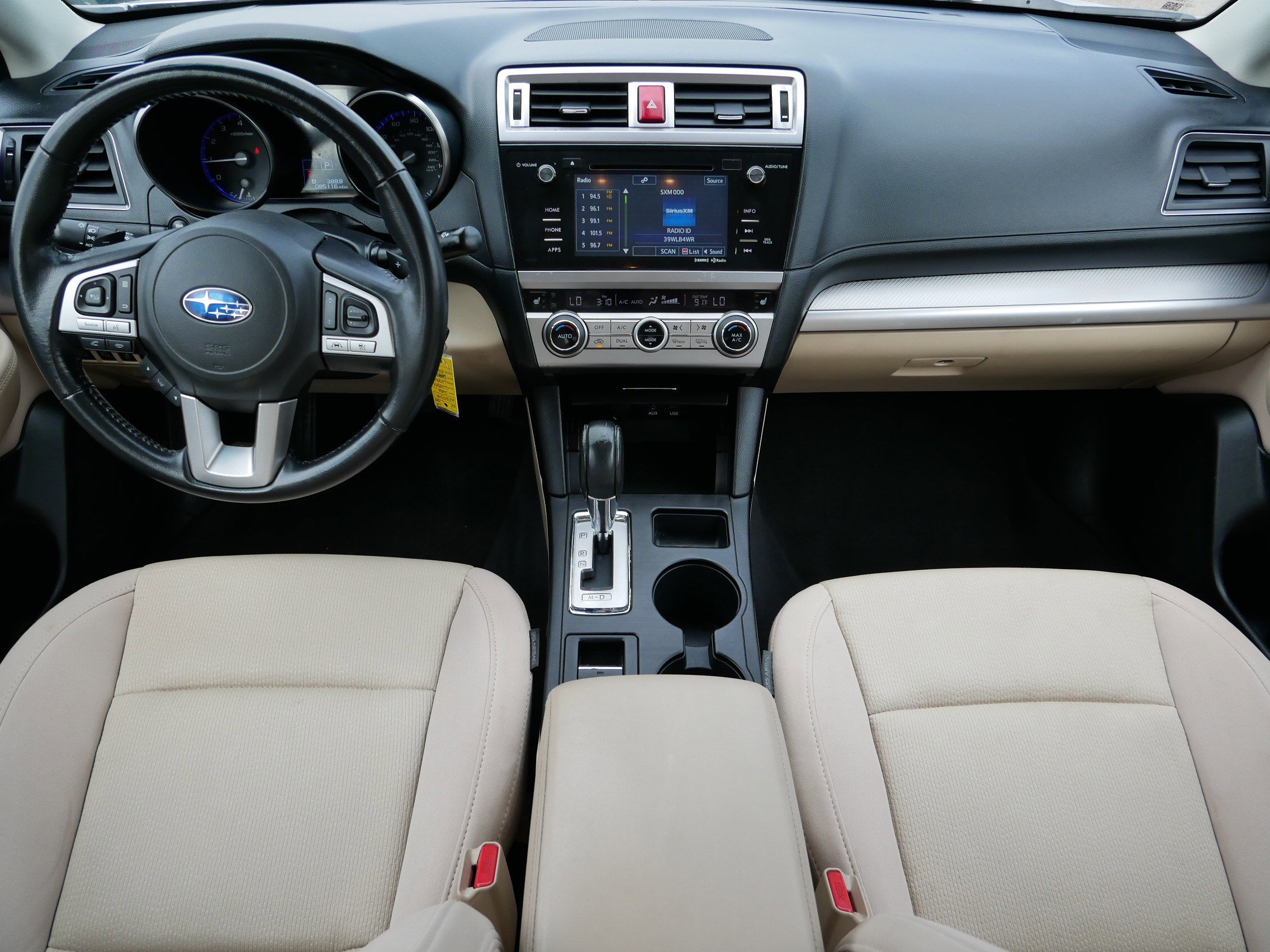 2016 Subaru Legacy 2.5i Premium photo 10