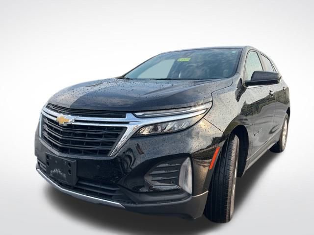 2024 Chevrolet Equinox LT photo 2