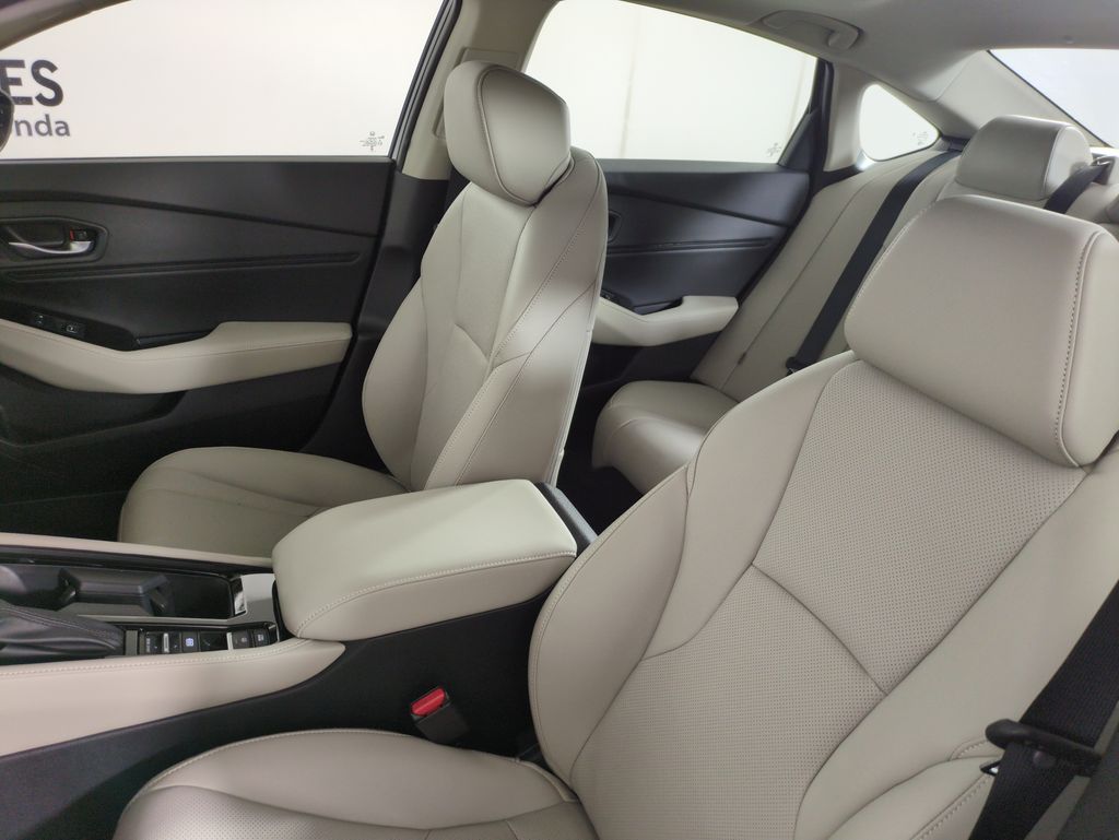2025 Honda Accord Hybrid Touring photo 9