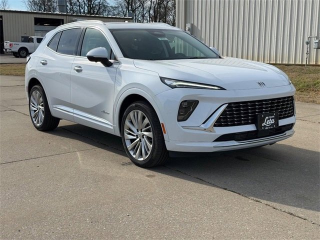 2026 Buick Envision Avenir's photo