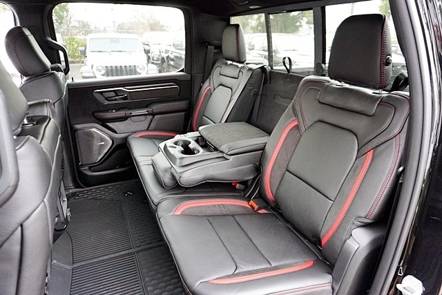 New 2026 Diamond Black Crystal Pearl-Coat Exterior Paint RAM RHO image 21