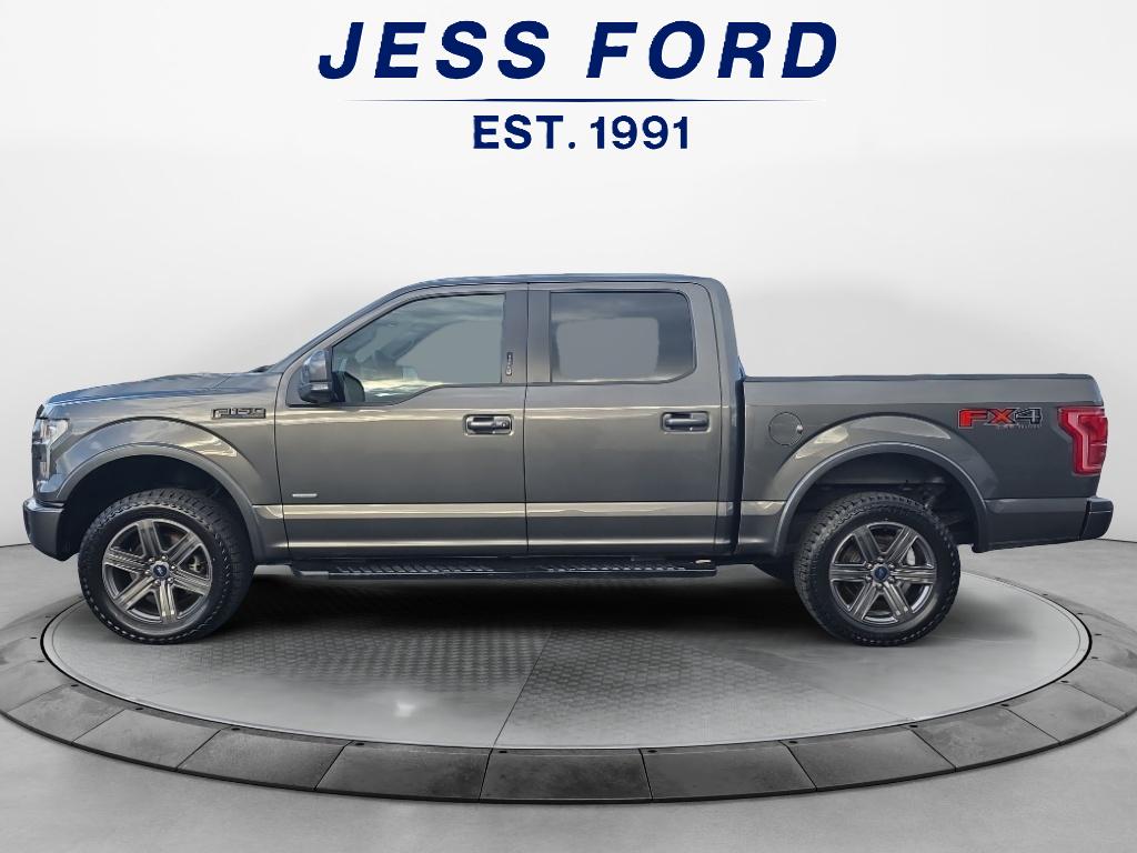 2017 Ford F-150 Lariat photo 2