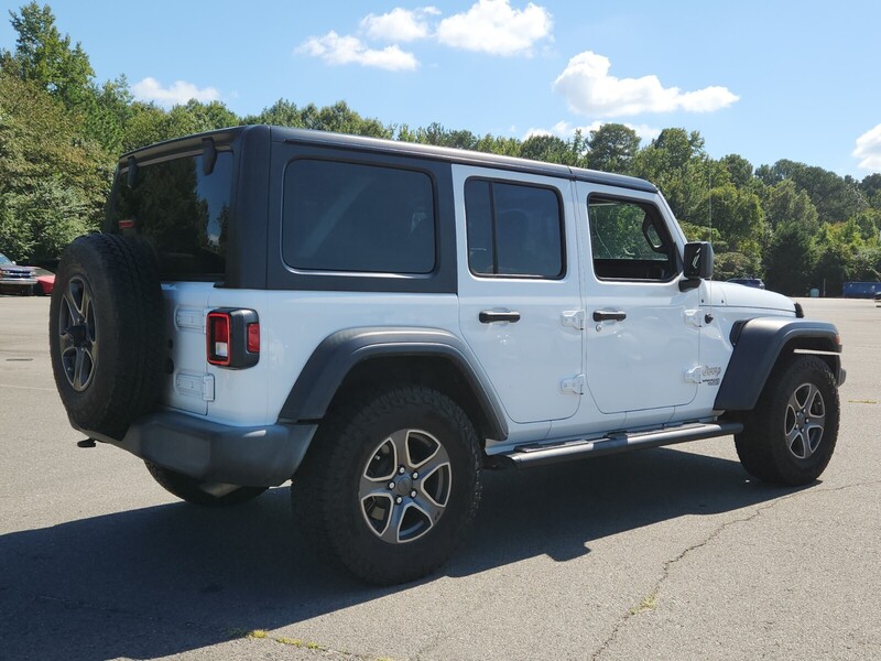 2018 Jeep Wrangler Unlimited Sport S photo 3