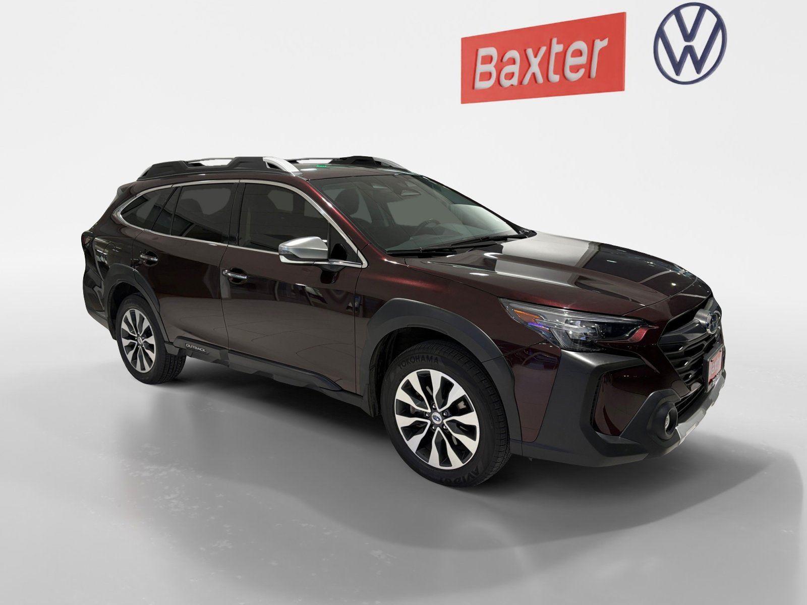 2023 Subaru Outback Touring's photo