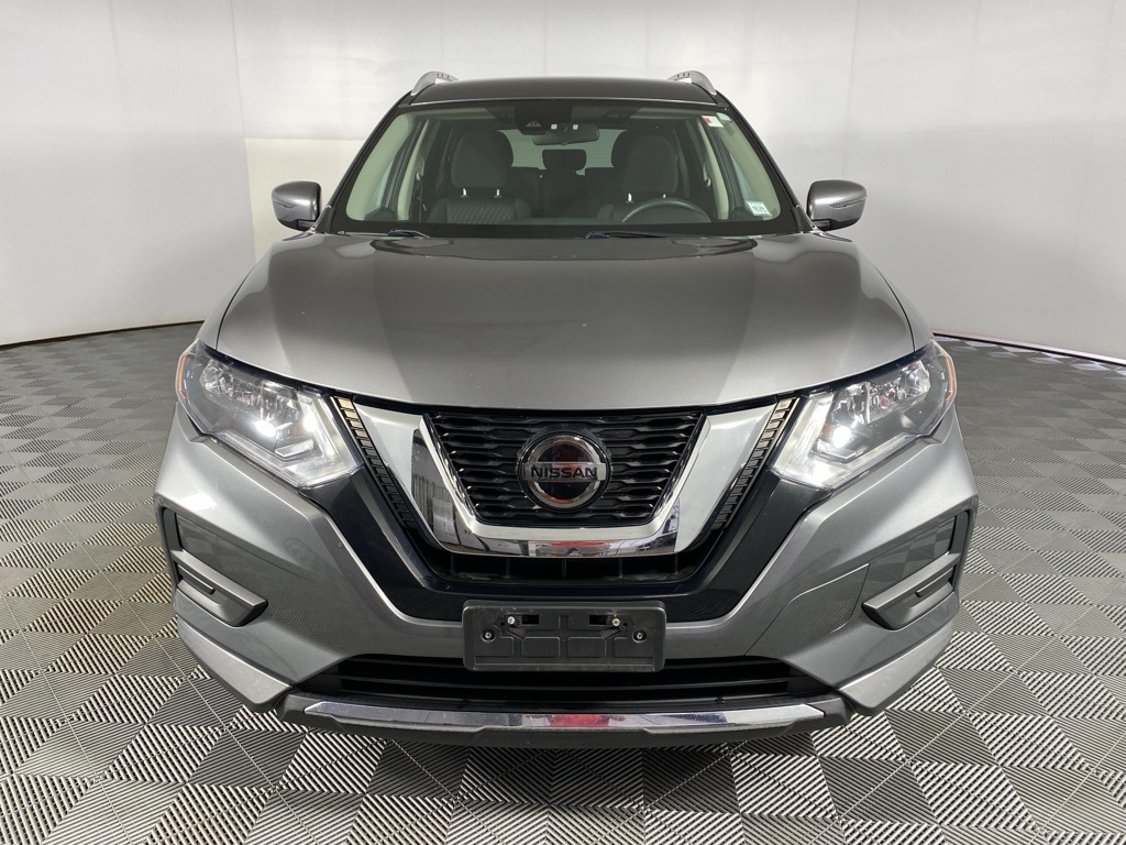 2020 Nissan Rogue SV photo 3