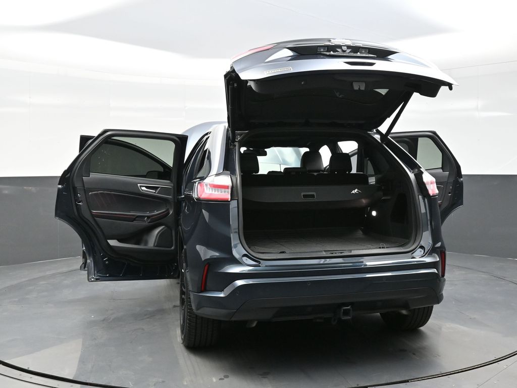 2024 Ford Edge ST-Line photo 38