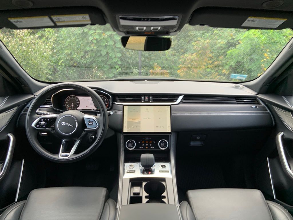 2025 Jaguar F-PACE P250 R-Dynamic S photo 21
