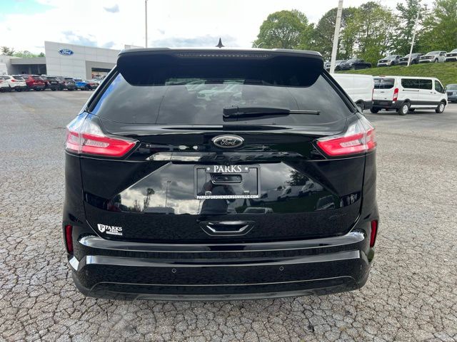 2024 Ford Edge SE photo 4
