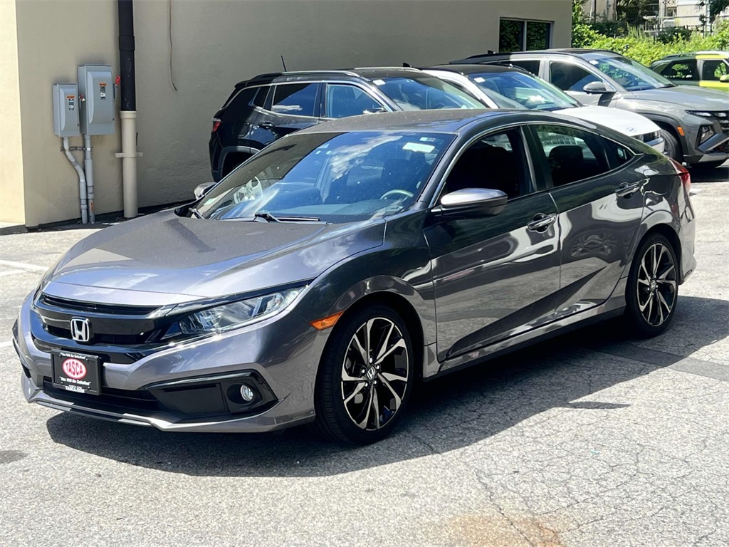 2020 Honda Civic Sport photo 3