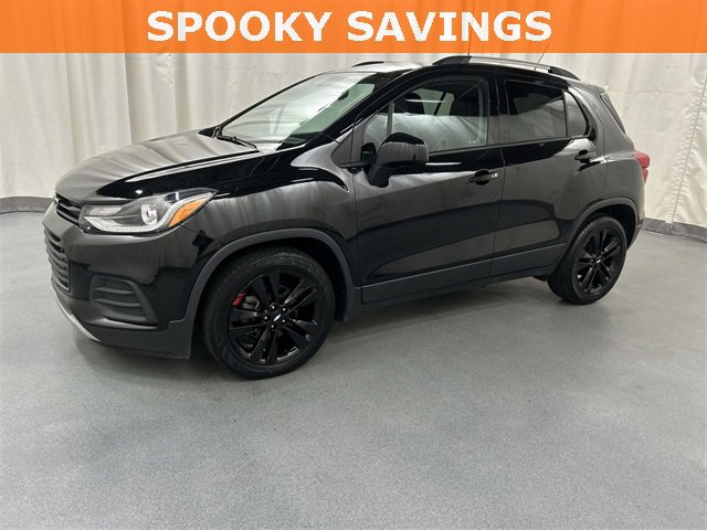 Used 2021 Chevrolet Trax LT with VIN KL7CJLSB0MB307685 for sale in Waterbury, CT