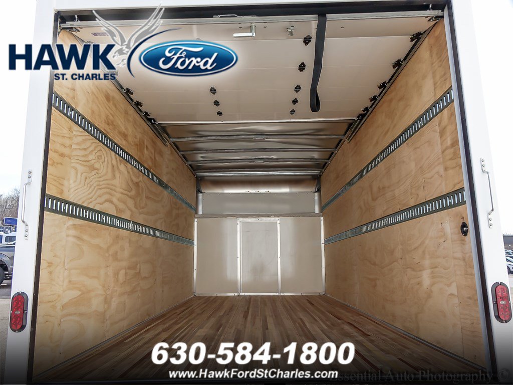 2024 Ford E-350 photo 13