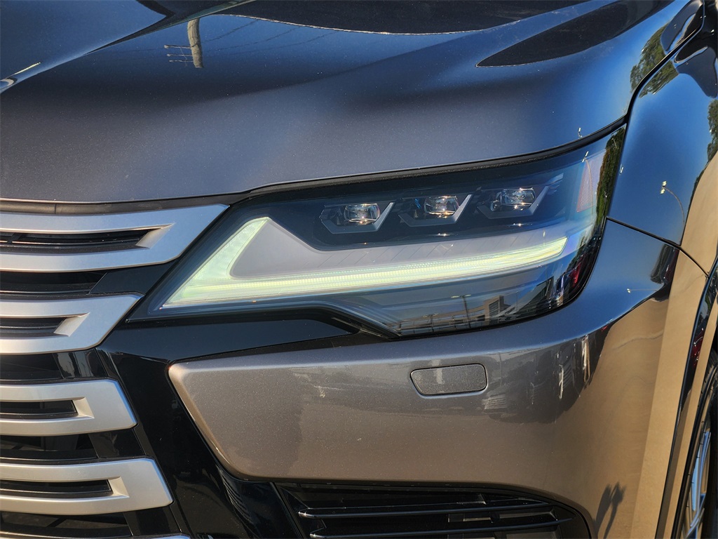 2023 Lexus LX 600 Ultra Luxury photo 8