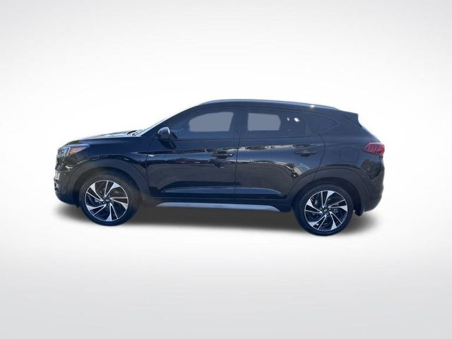 2021 Hyundai Tucson Sport photo 2