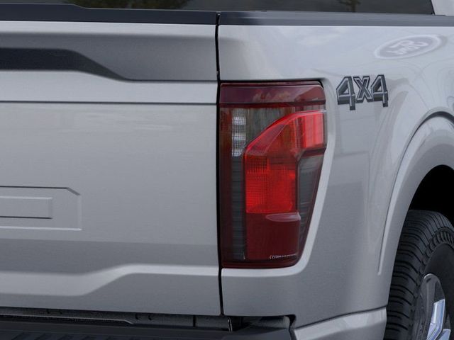 2025 Ford F-150 XLT photo 19