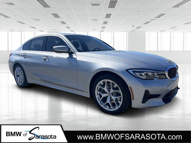 2020 BMW 3 Series 330i's photo