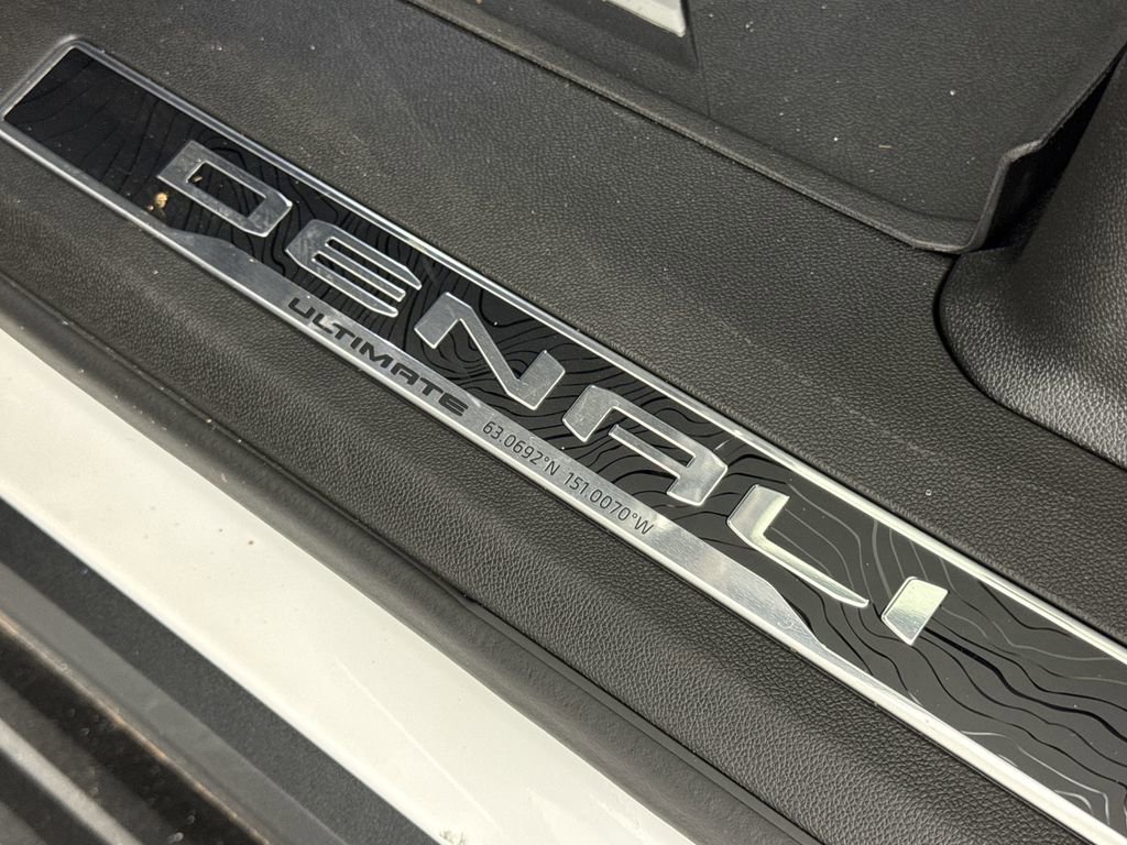 2025 Gmc Yukon Denali Ultimate photo 31