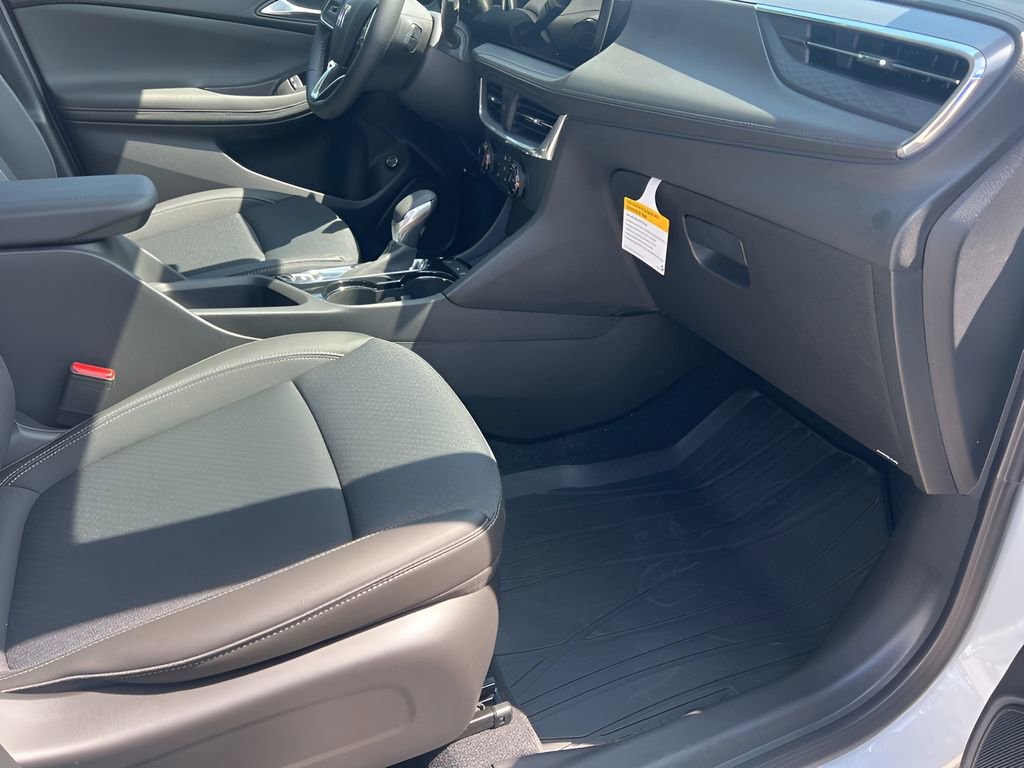 2026 Buick Encore GX Preferred photo 16