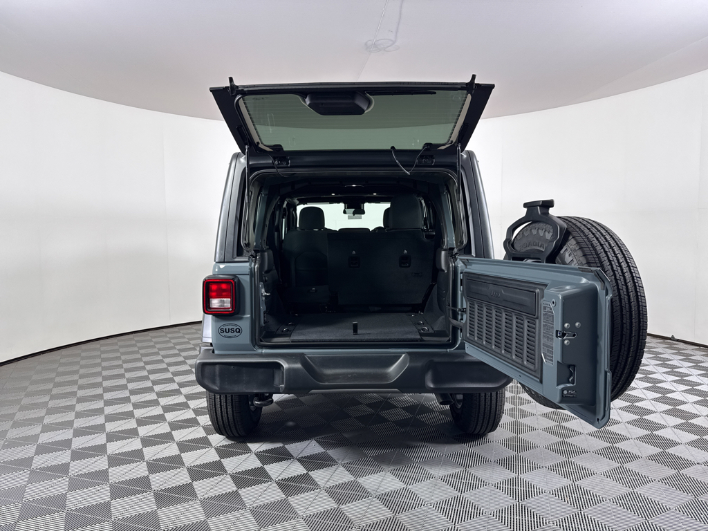 2025 Jeep Wrangler Sport S photo 3