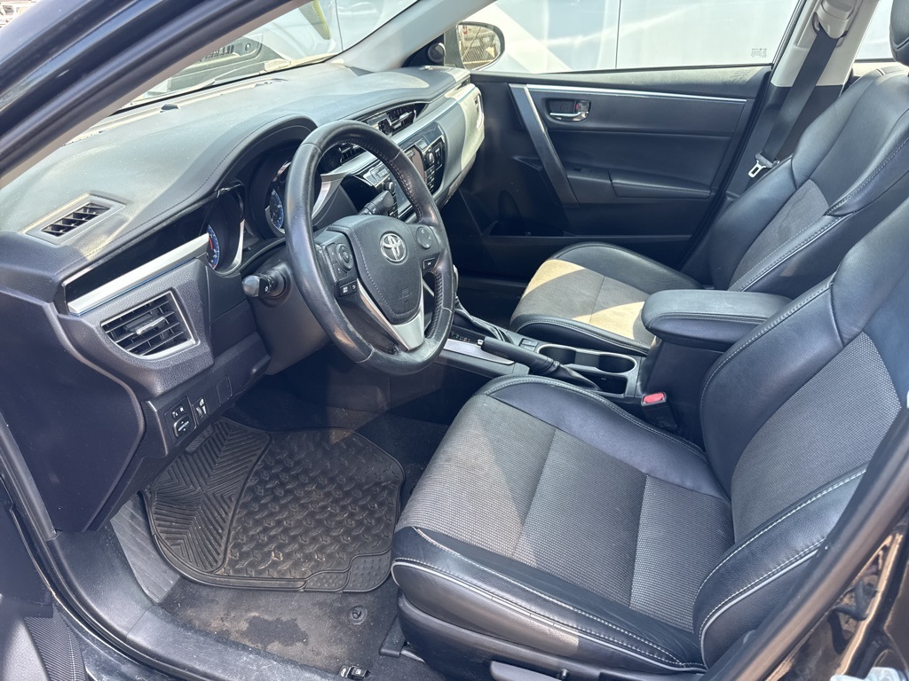2015 Toyota Corolla Plus photo 5