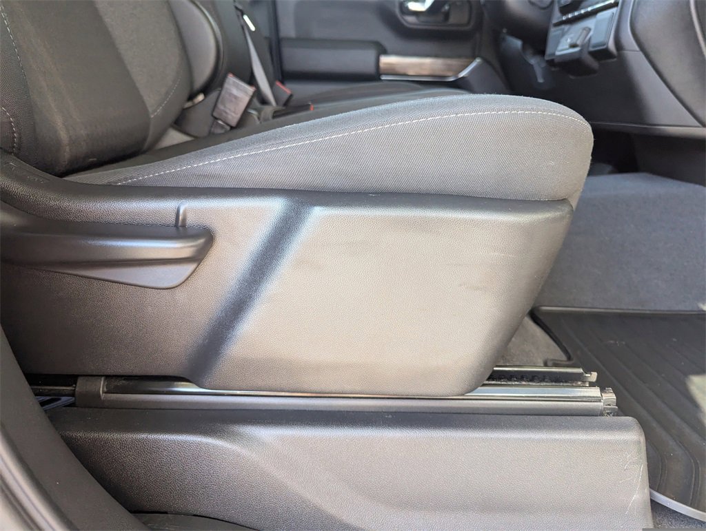 2022 Chevrolet Silverado 1500 LT photo 35