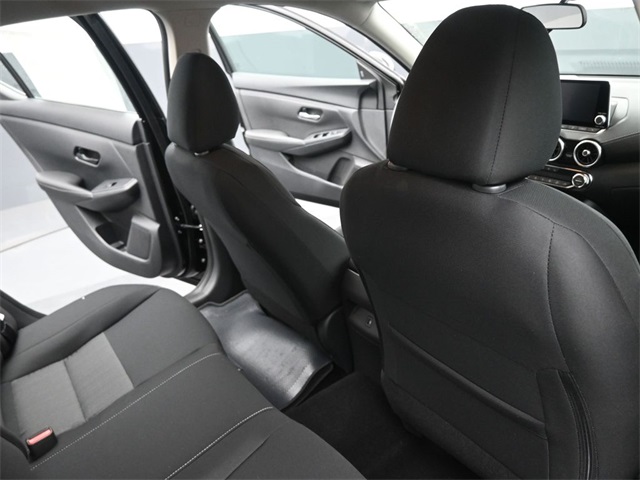 2025 Nissan Sentra SV photo 21