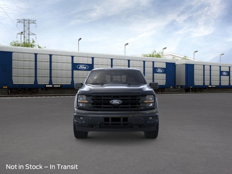 2025 Ford F-150 XLT photo 2