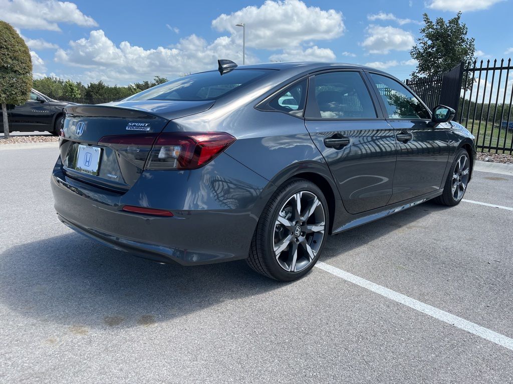 2025 Honda Civic Hybrid Sport Touring photo 3