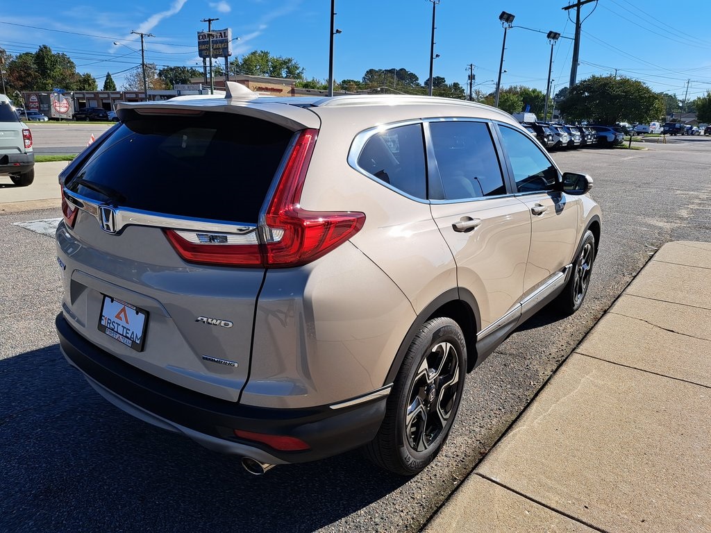 2019 Honda CR-V Touring photo 6