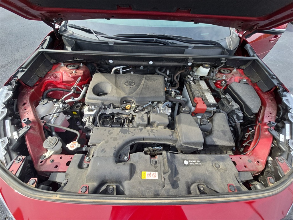 2022 Toyota RAV4 XLE photo 26
