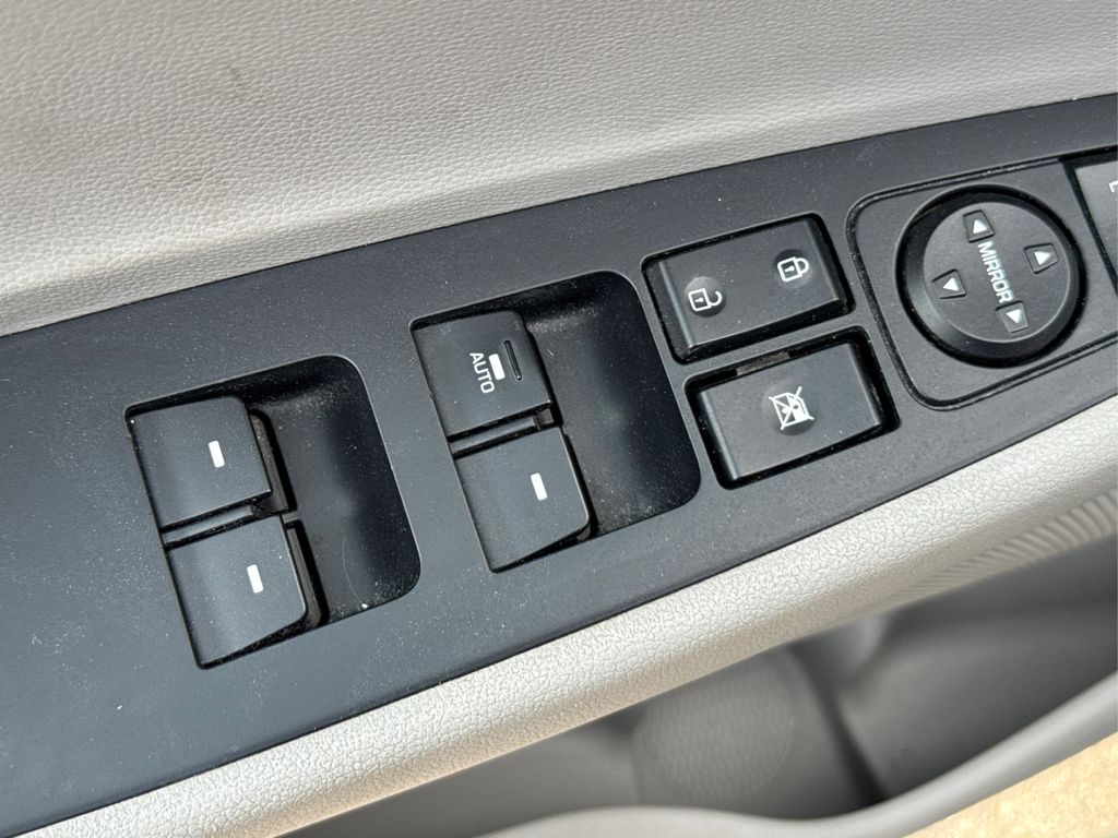 2019 Hyundai Tucson Sport photo 31