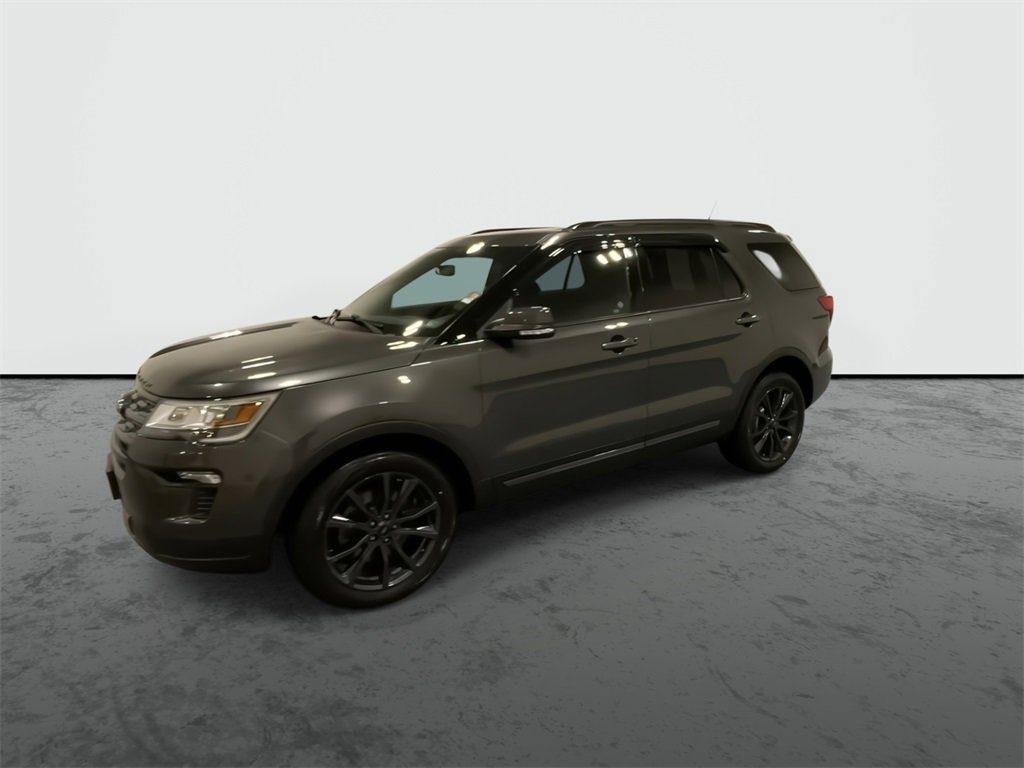 2018 Ford Explorer XLT photo 2