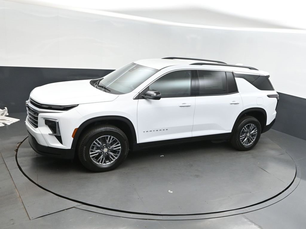 2026 Chevrolet Traverse photo 28