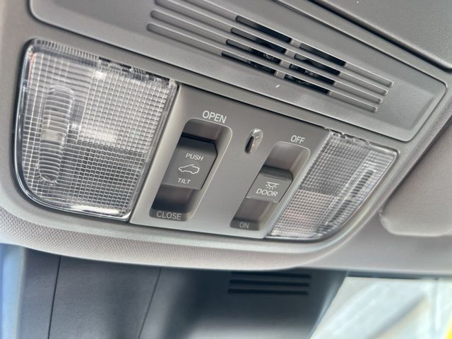 2018 Honda CR-V EX photo 27