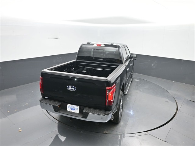 2025 Ford F-150 XLT photo 17