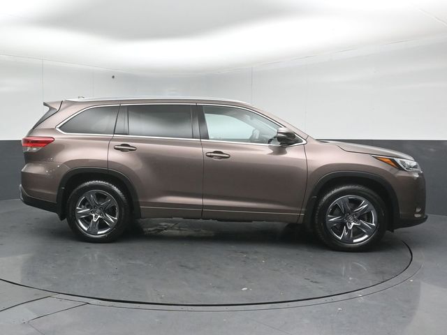 2018 TOYOTA HIGHLANDER - Image 8