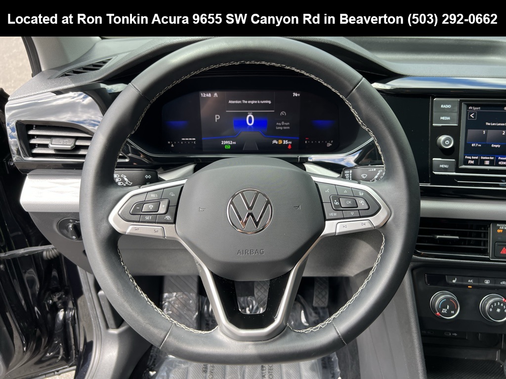 2022 Volkswagen Taos S photo 17