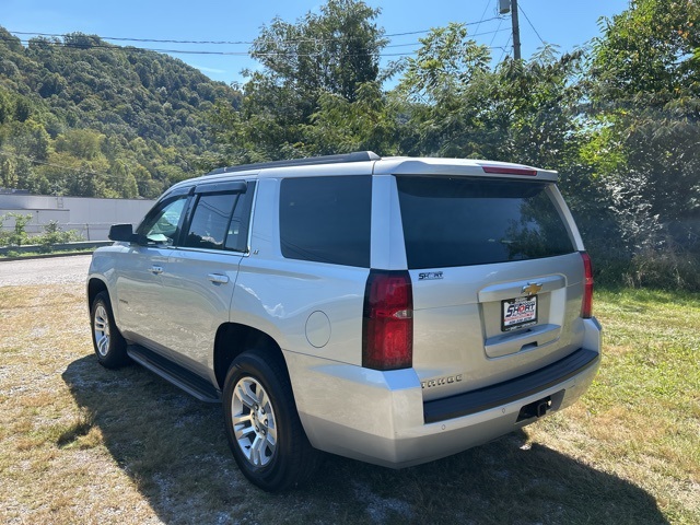 2015 Chevrolet Tahoe LT photo 4