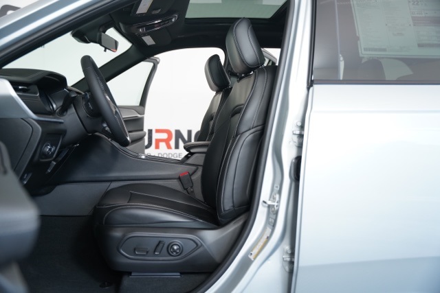 2025 Jeep Grand Cherokee Limited photo 20
