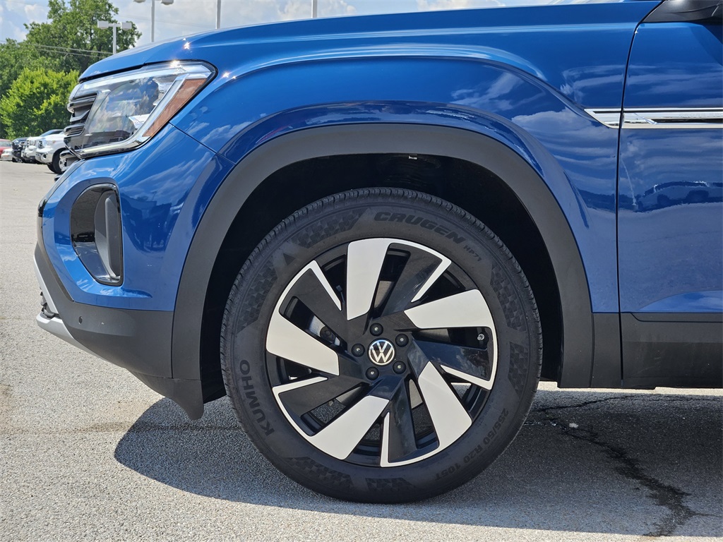2025 Volkswagen Atlas Cross Sport SE Technology photo 7