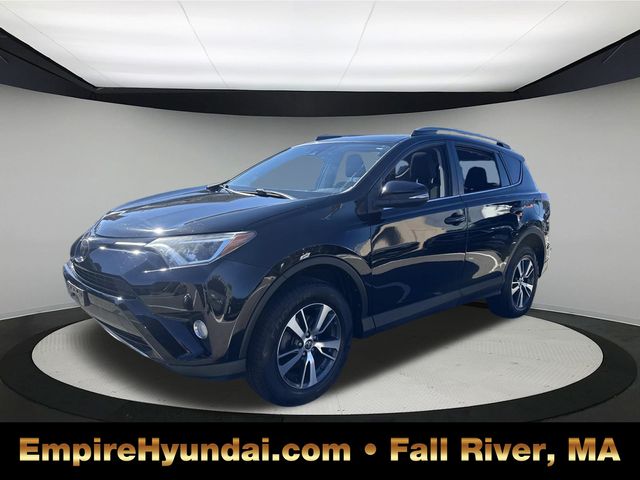 2018 Toyota RAV4 XLE's photo