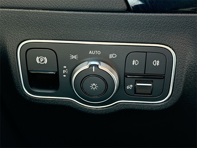 2023 Mercedes Benz GLA 250 photo 32
