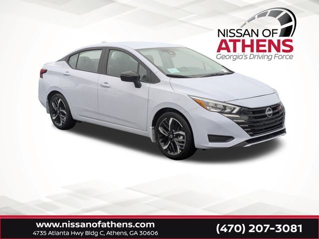 2025 Nissan Versa Sedan SR's photo